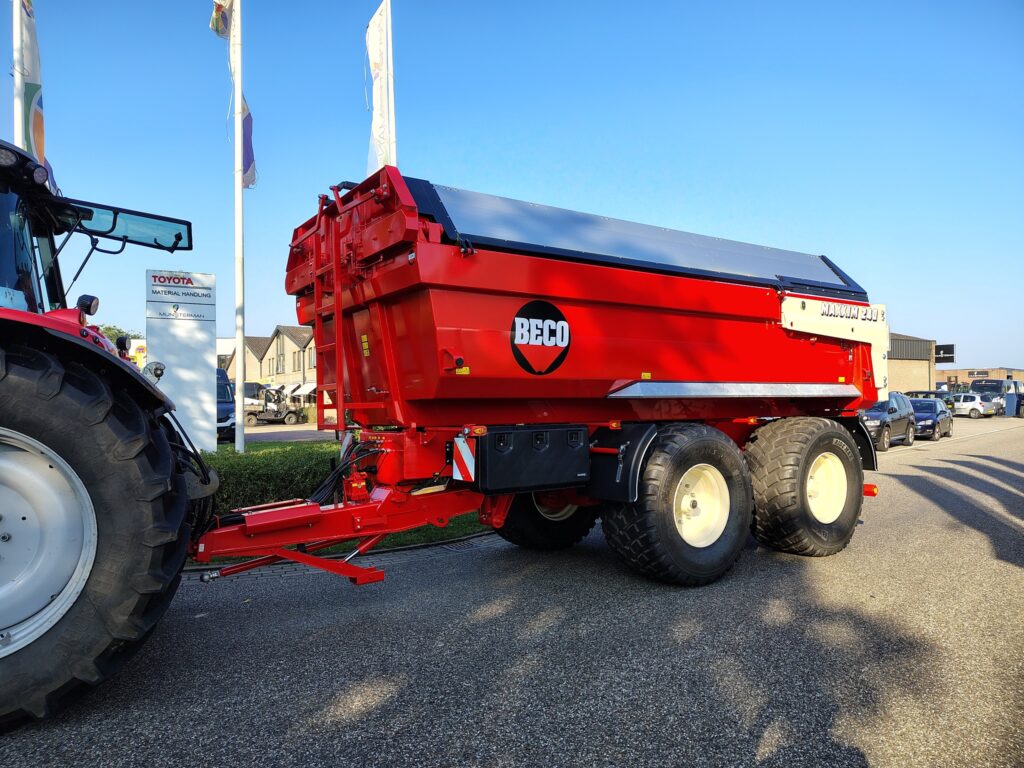 Beco 240 Maxxim Waterschap Rijn En Ijssel (2)