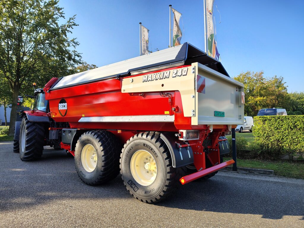 Beco 240 Maxxim Waterschap Rijn En Ijssel (3)