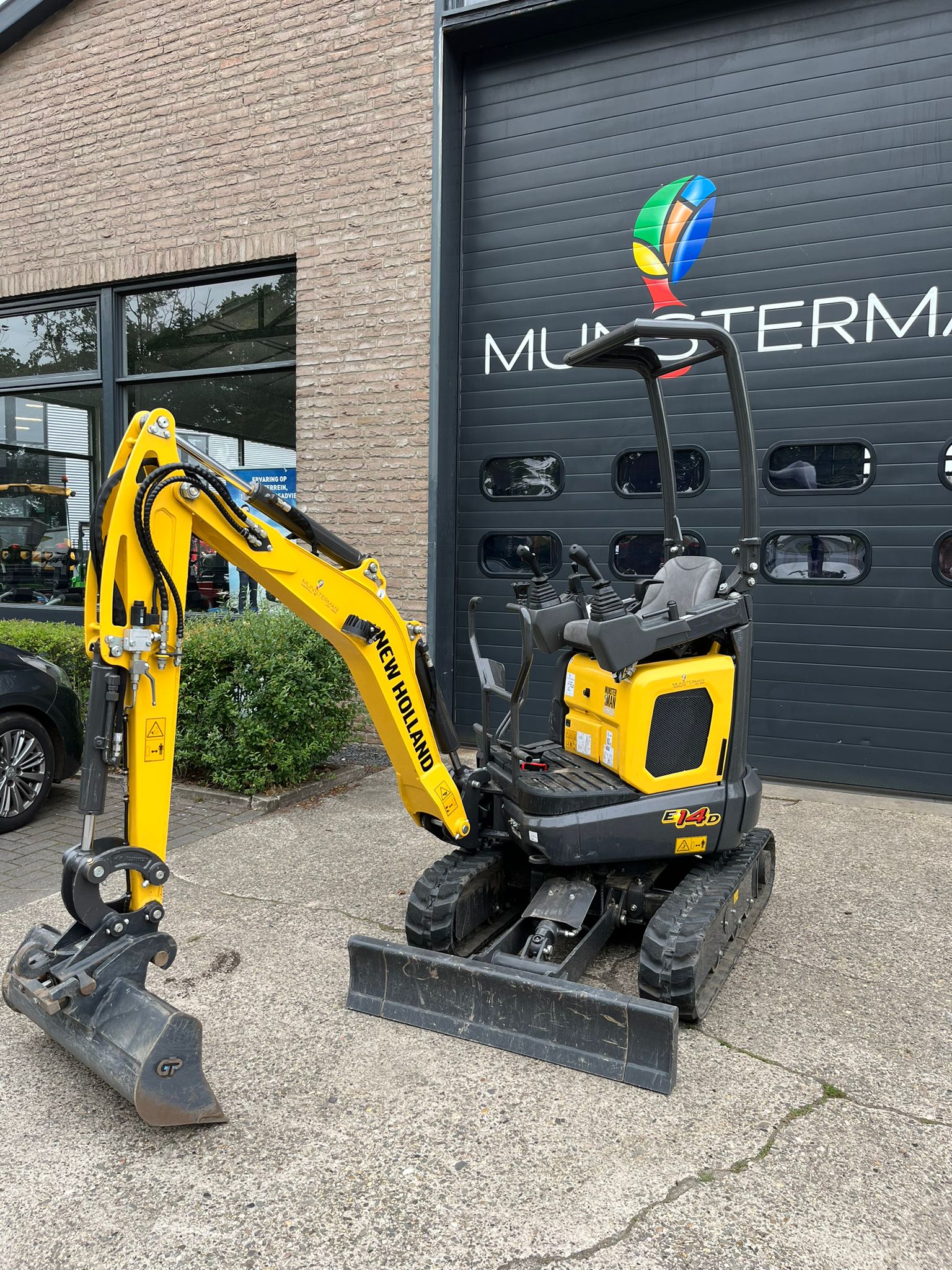 50a767a0 B3cd 436b 8f9f C8c50be3b794