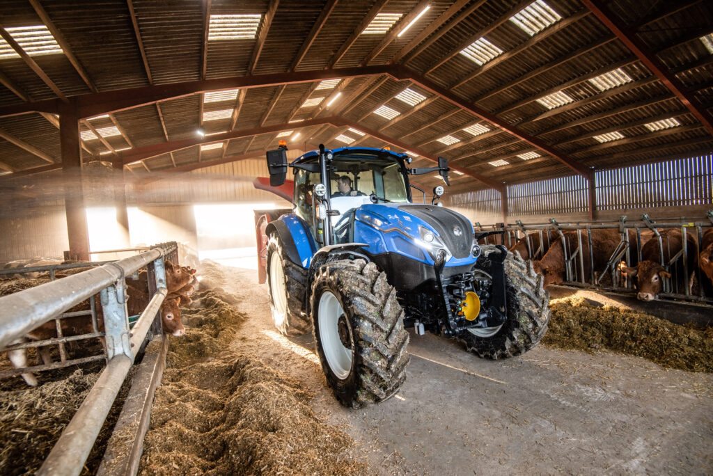 New Holland T5 Dual Command 2025 (4)