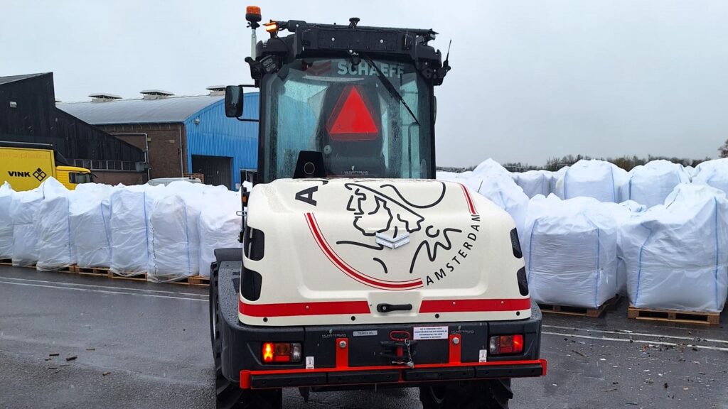 Spijk Schaeff Tl100 Nov 24 (1)