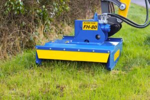 Slanetrac Fh80 Swivel Trim Hedgecutter Mini Digger Attachment 2