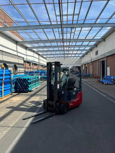 2f493942 8f11 48e5 B861 Eec1288b9c96