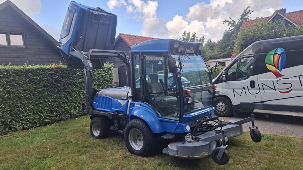 8c181d8b E7c5 46f3 B04e A15e78a1b15a