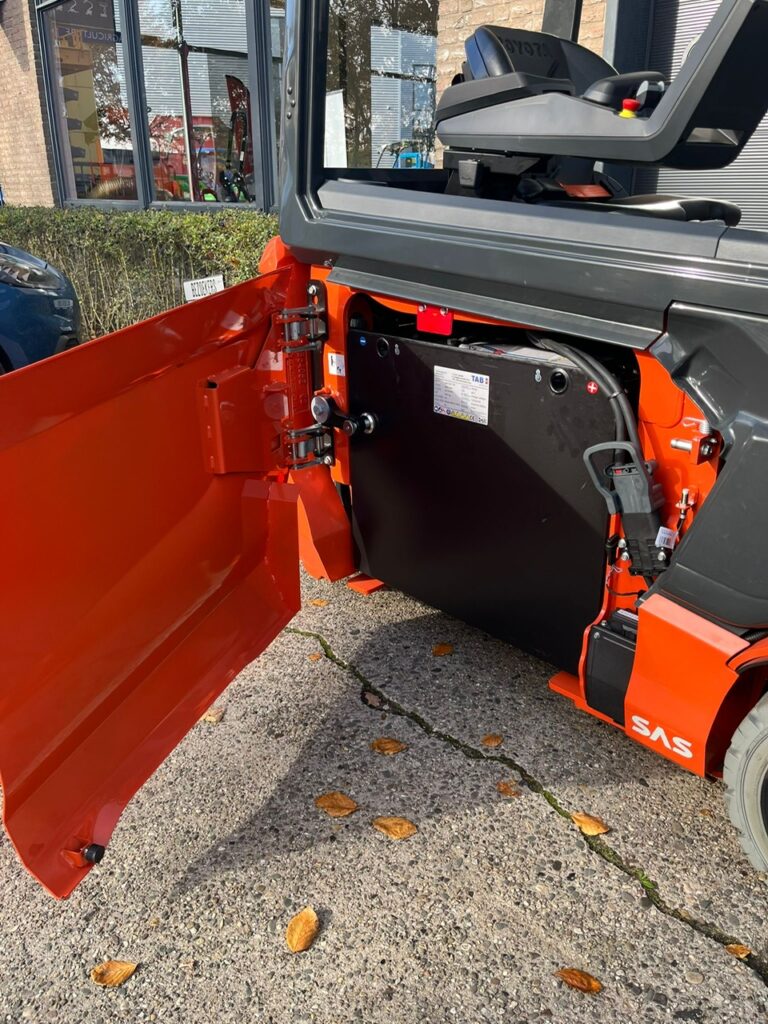 32a68a85 2444 4ed6 Bfd7 243e82463342