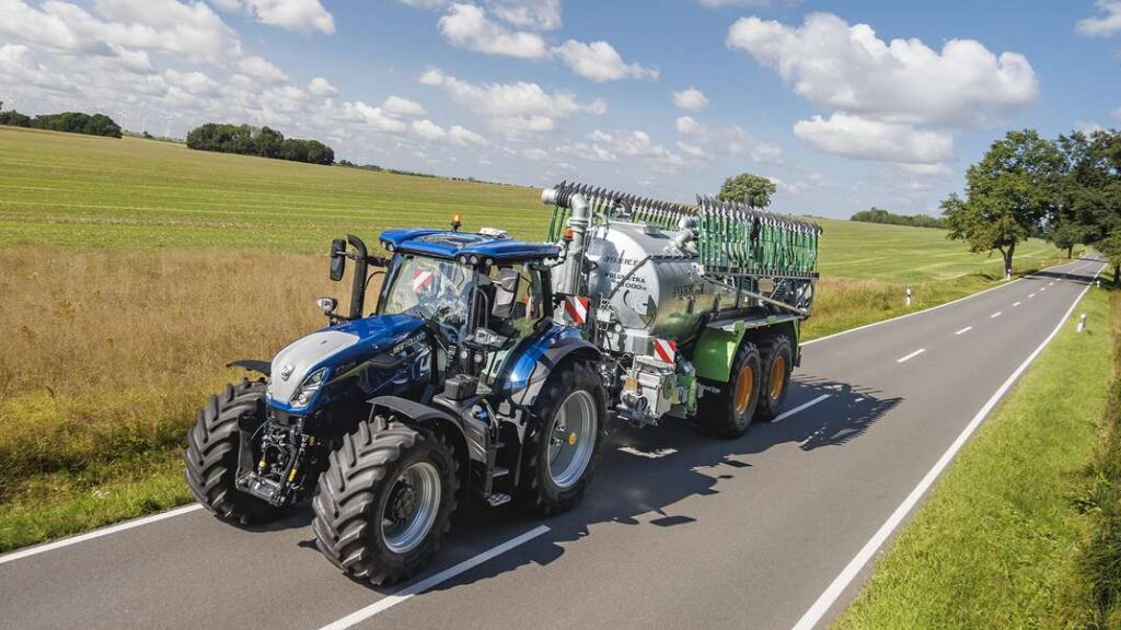 New T7 Standard Wheelbase Pre Agritechnica 2025 04