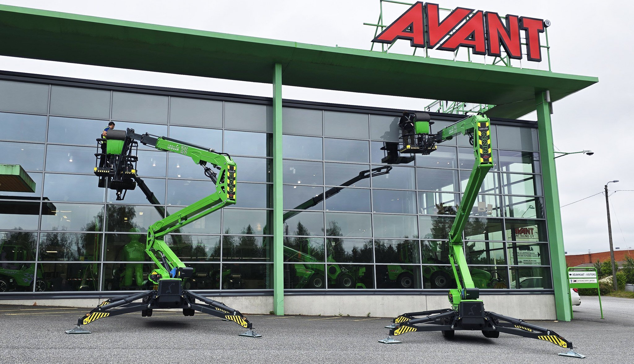 195 Window Cleaning 10
