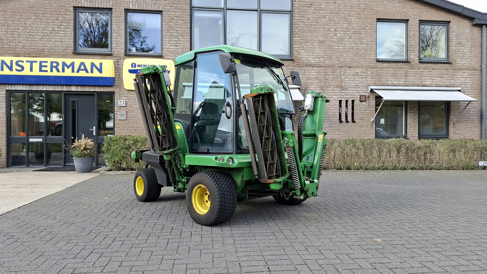 D63afd7e 81a6 464c Bc07 D8e756faf9e2